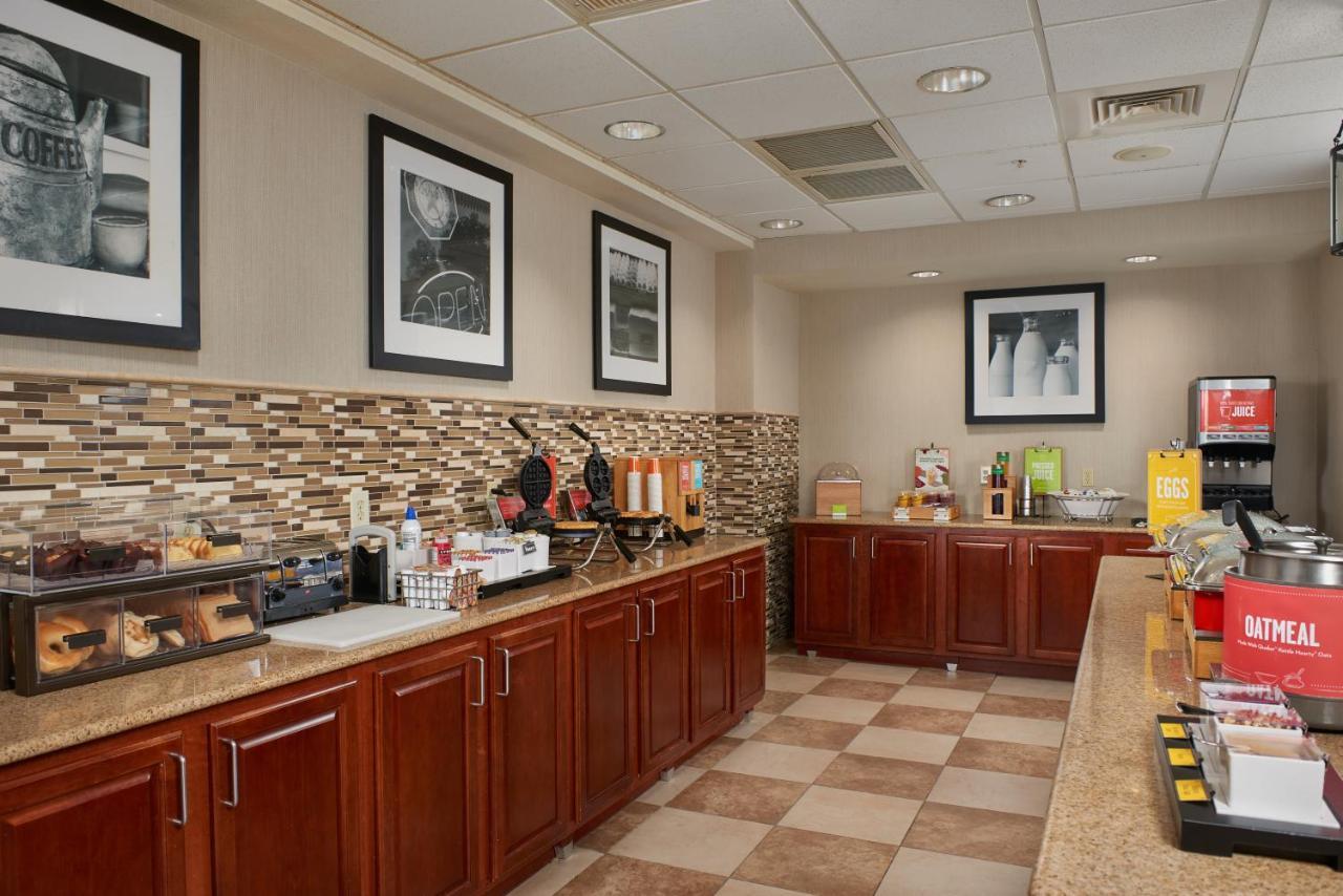 Hampton Inn & Suites Phoenix-Surprise Exteriör bild
